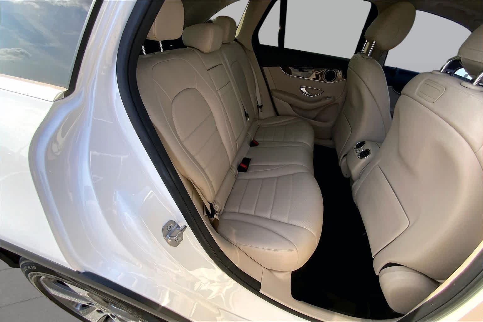 Certified Used 2019 Polar White Mercedes-Benz GLC 300 image 20