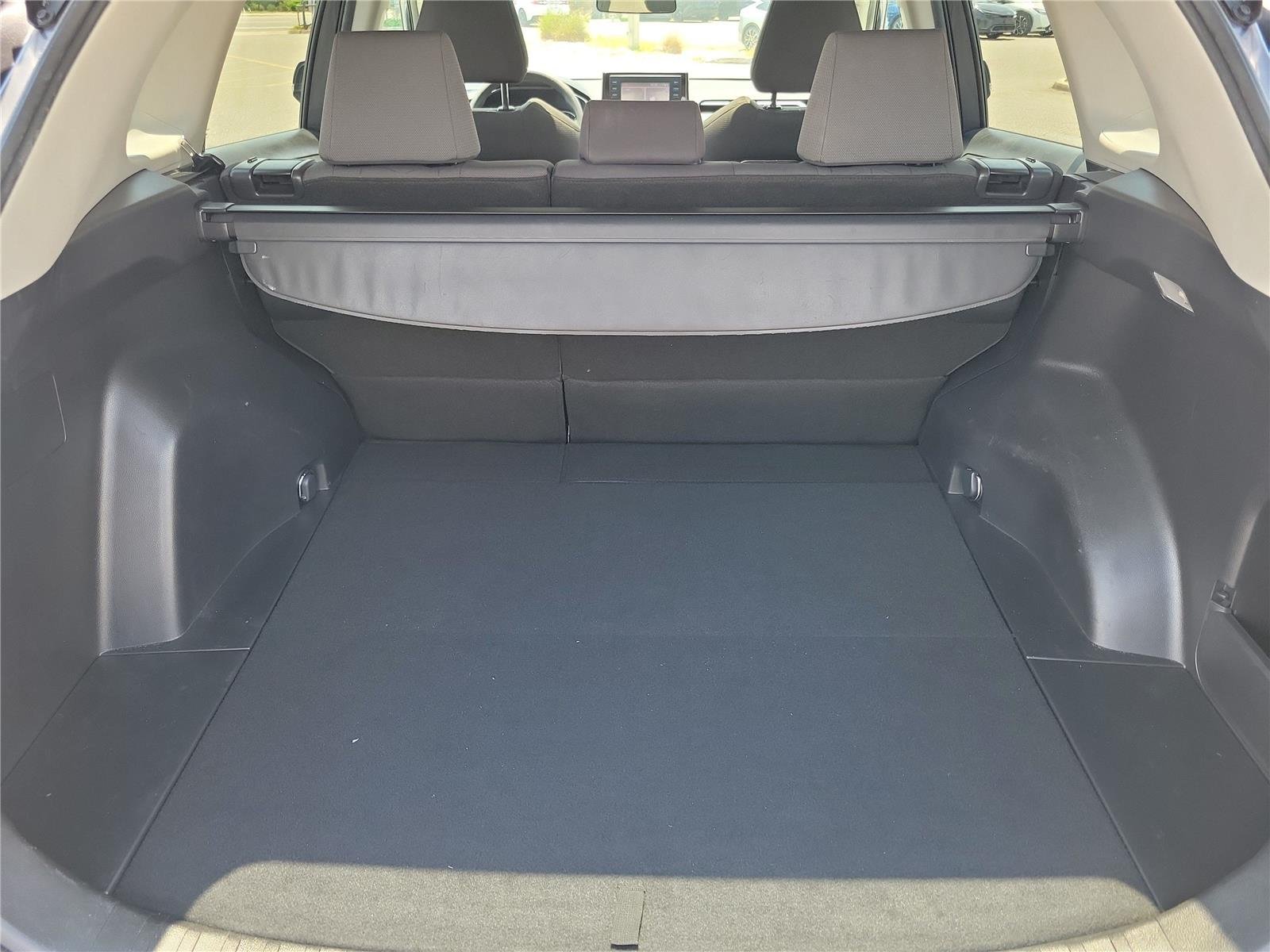 Used 2019 Magnetic Gray Metallic Toyota XLE image 10