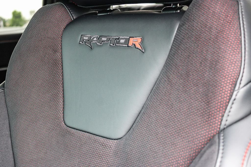 Used 2025 Gray Metallic Ford Raptor image 26