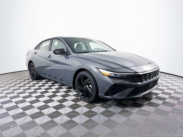 New 2026 Gray Hyundai SEL Sport Premium image 10