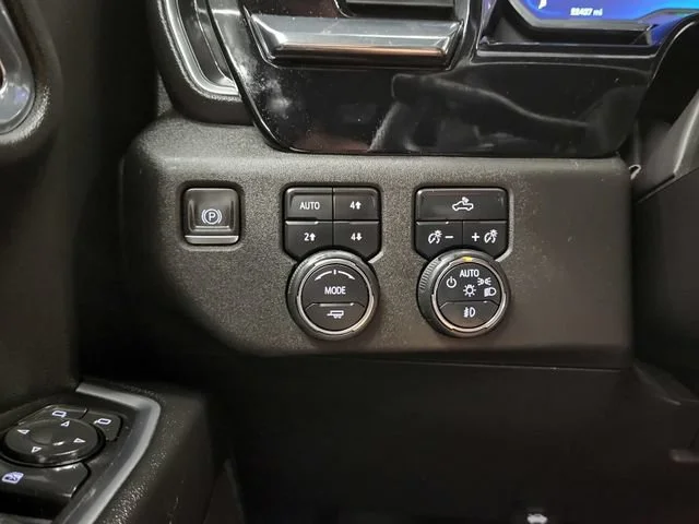 Used 2024 Glacier Blue Metallic Chevrolet RST image 27