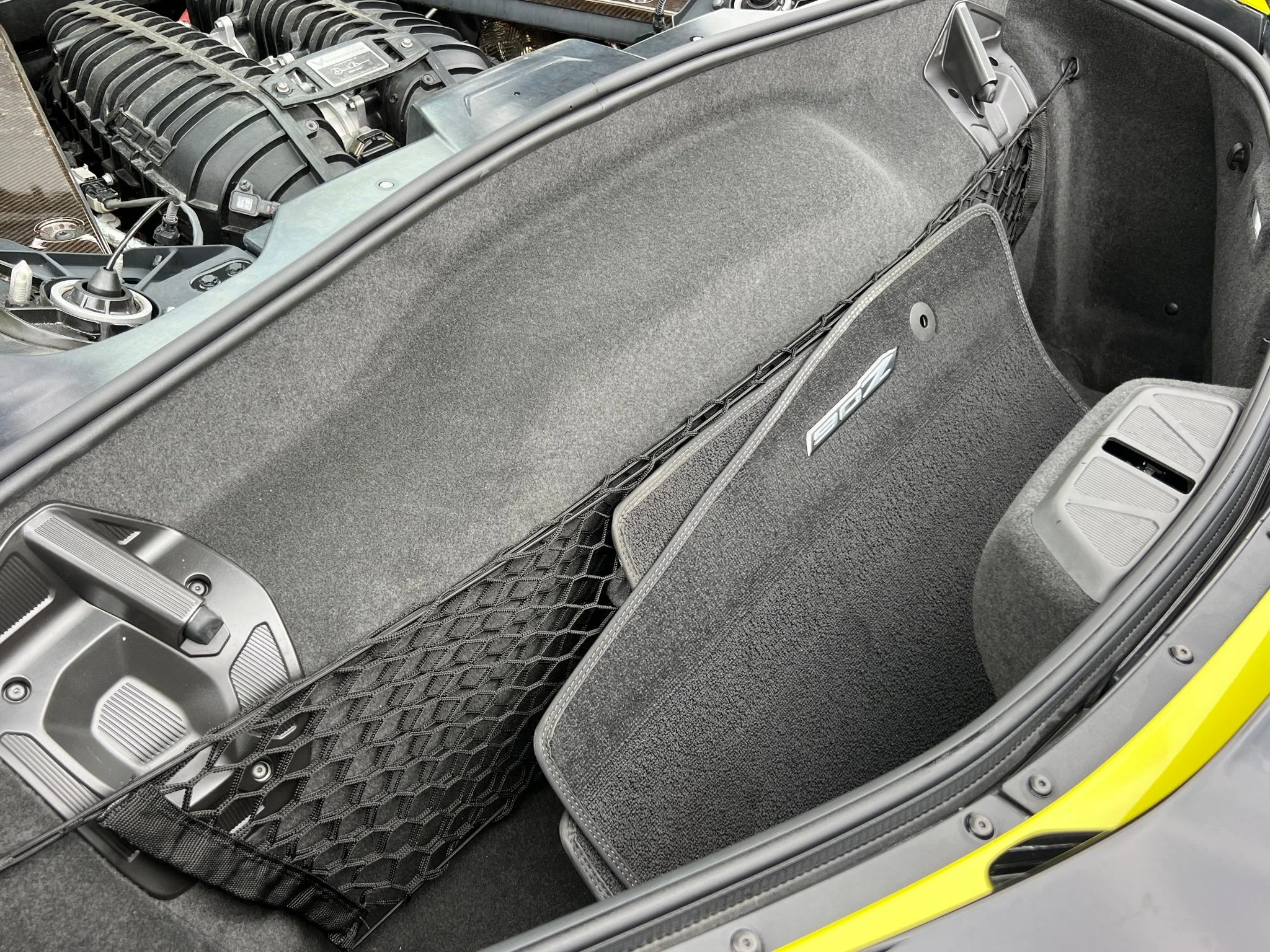 Used 2023 Yellow Chevrolet Z06 image 40