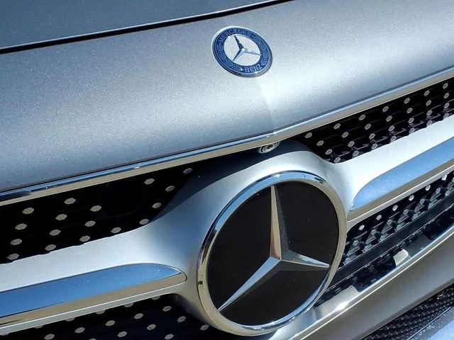 Used 2015  Mercedes-Benz S 550 image 27