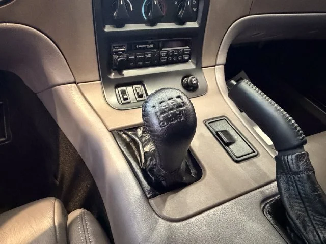 Used 1994 Black Dodge RT/10 image 17