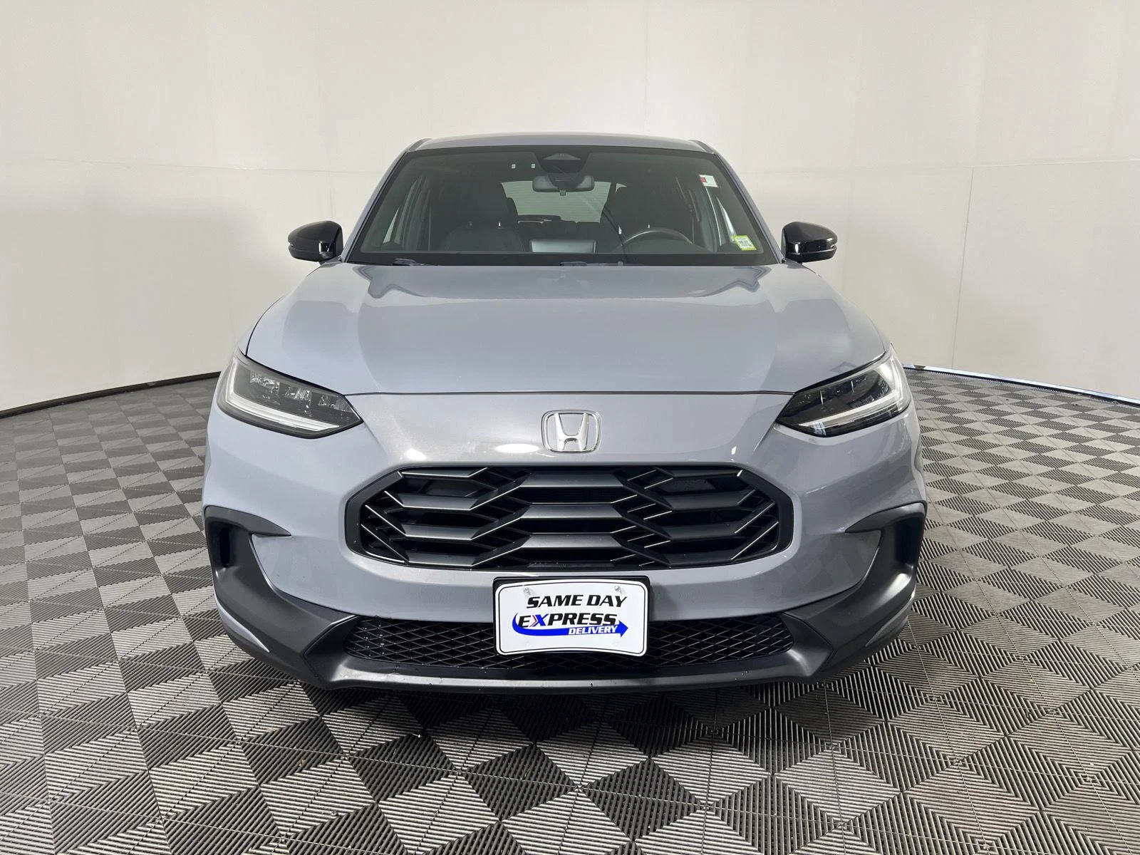 Used 2024  Honda Sport image 28