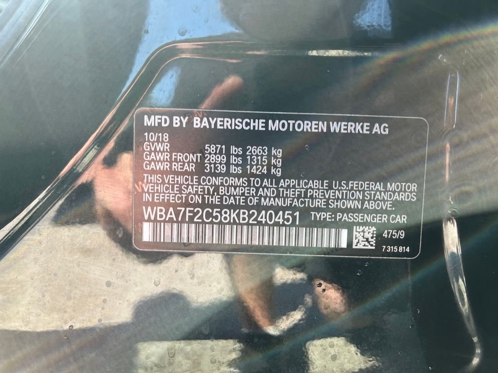 Used 2019 Black Sapphire Metallic BMW 750i xDrive image 48