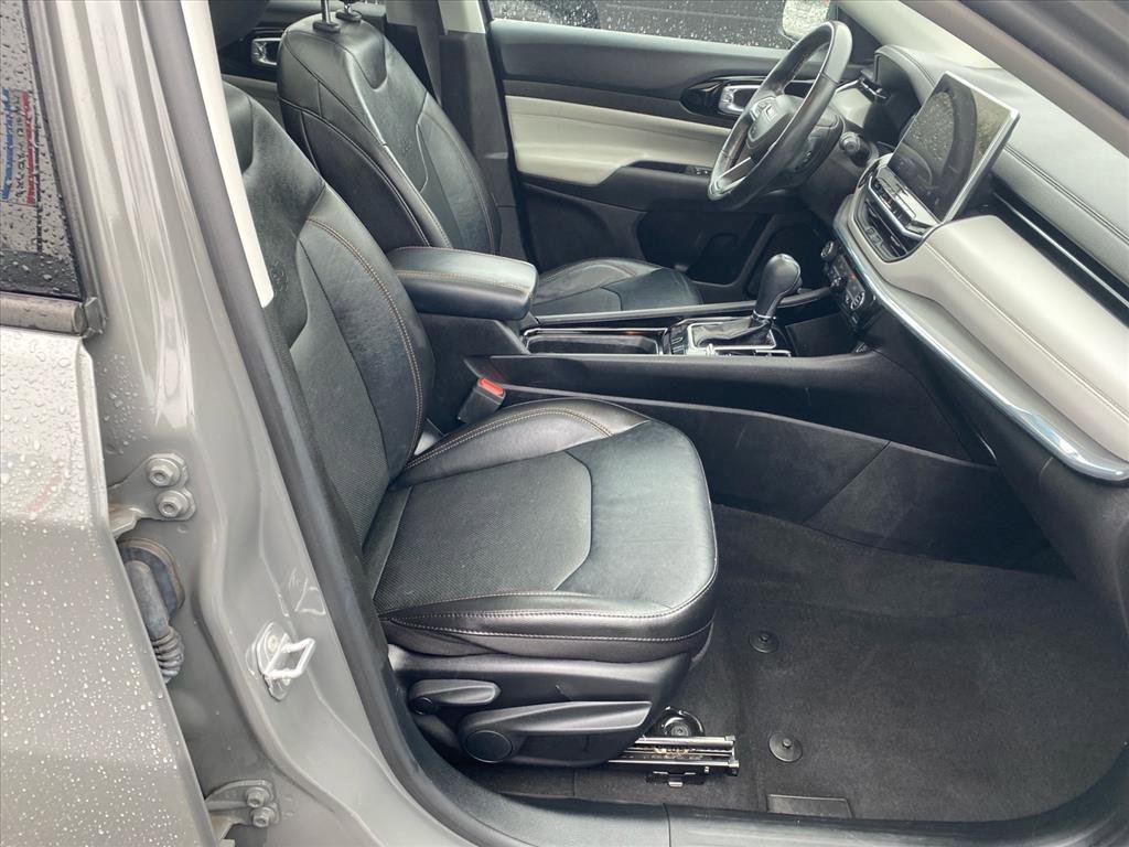 Used 2022 Sting-Gray Clearcoat Jeep Limited image 28
