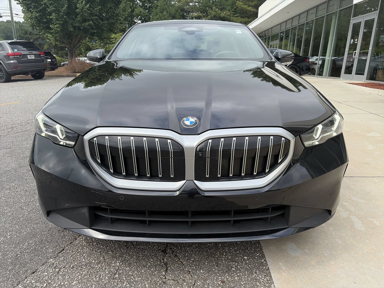 Used 2025 Black Sapphire Metallic BMW 530i image 10