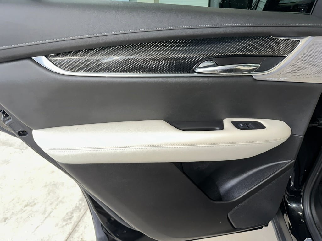 2024 Cadillac XT6 Sport - Photo 21