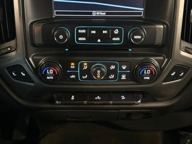 Used 2017 White Chevrolet LT image 26