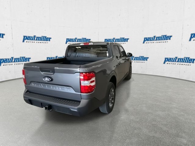 Used 2025 Gray Ford XLT image 10