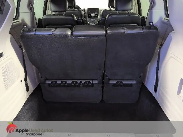 Used 2012 Black Chrysler Limited image 9
