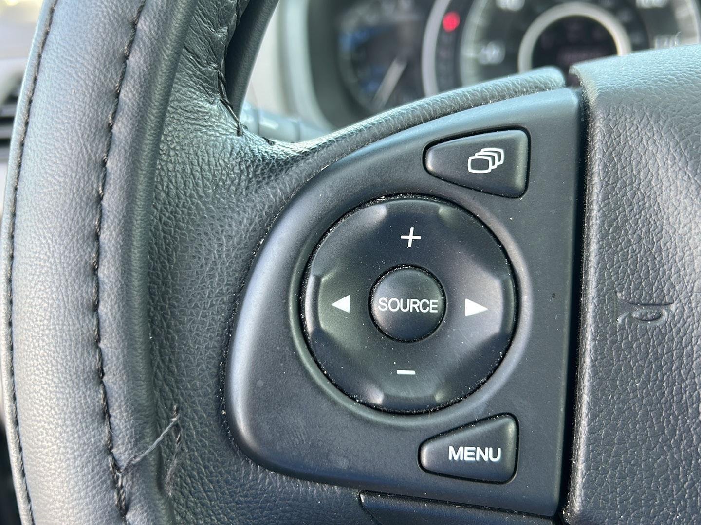 Used 2014 Twilight Blue Metallic Honda EX-L image 16