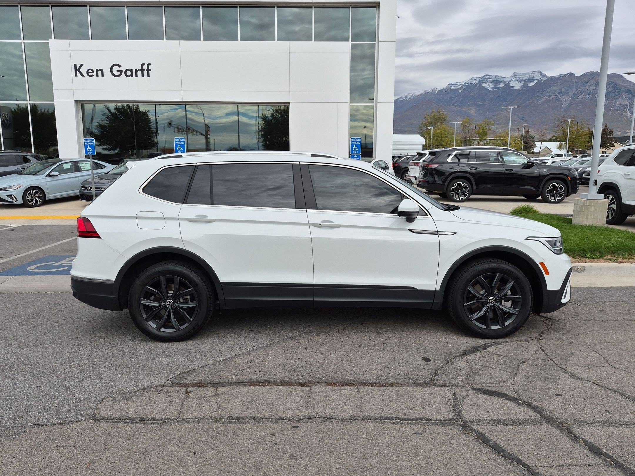 Certified Used 2024 Pure White Volkswagen SE image 2