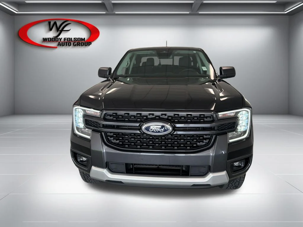 New 2026 Black Ford XLT image 2