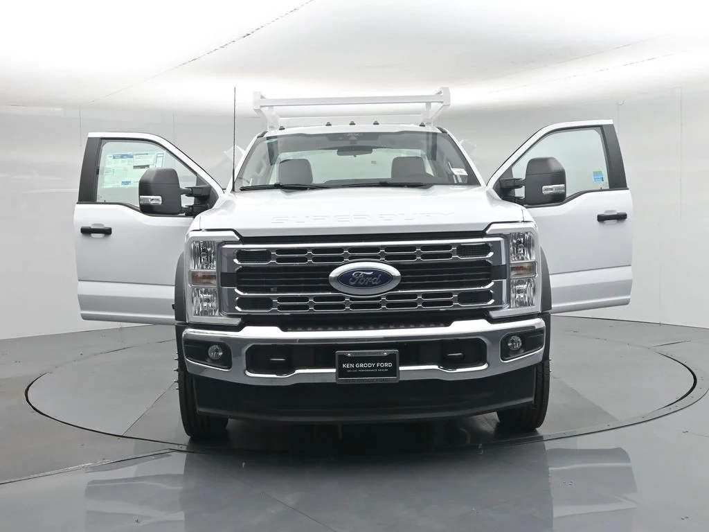 New 2025 Oxford White Ford XL image 37