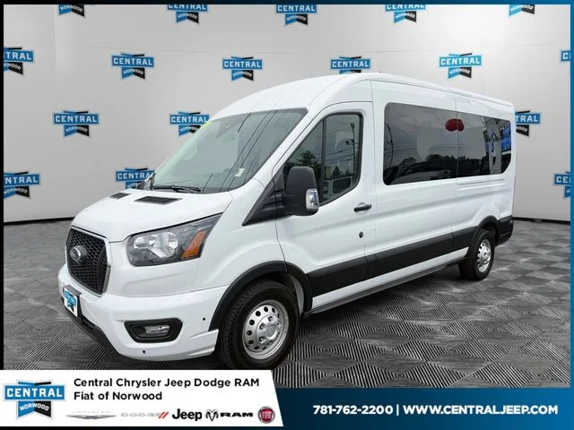 Used 2024 White Ford XLT image 1