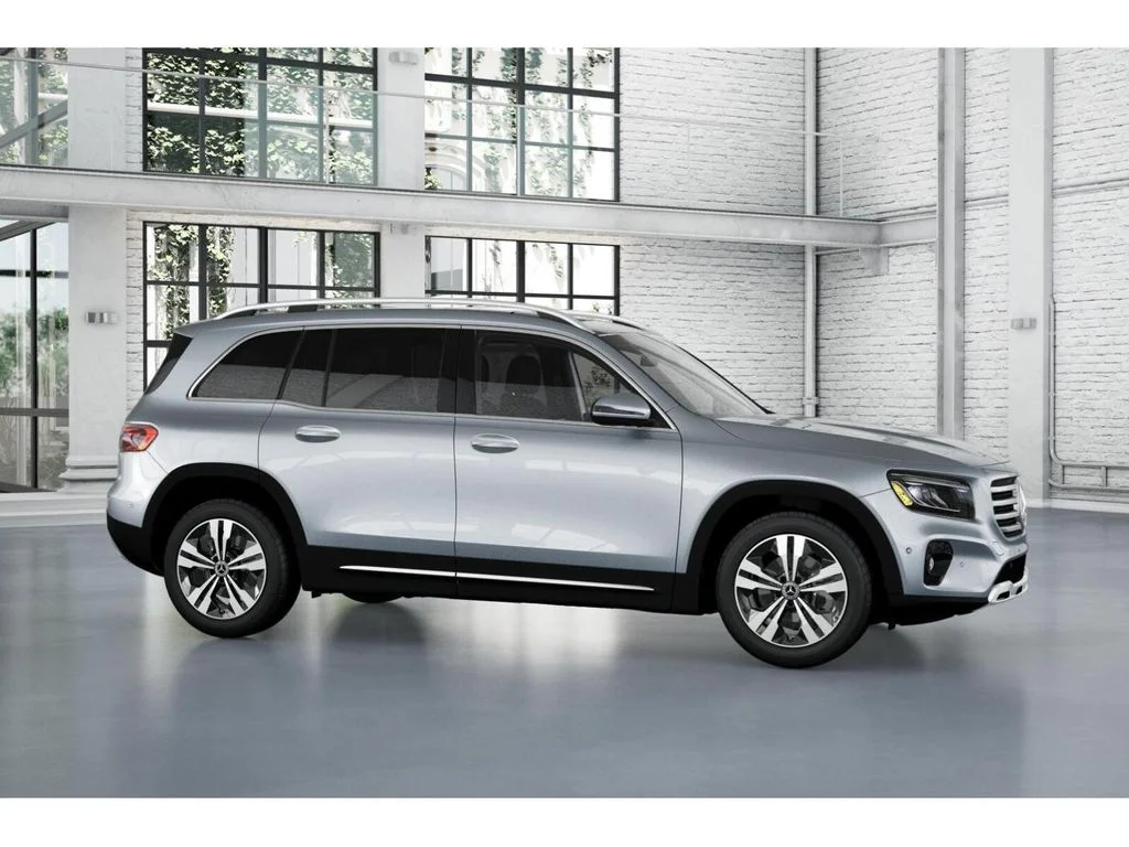 Used 2026 Silver Mercedes-Benz GLB 250 image 14