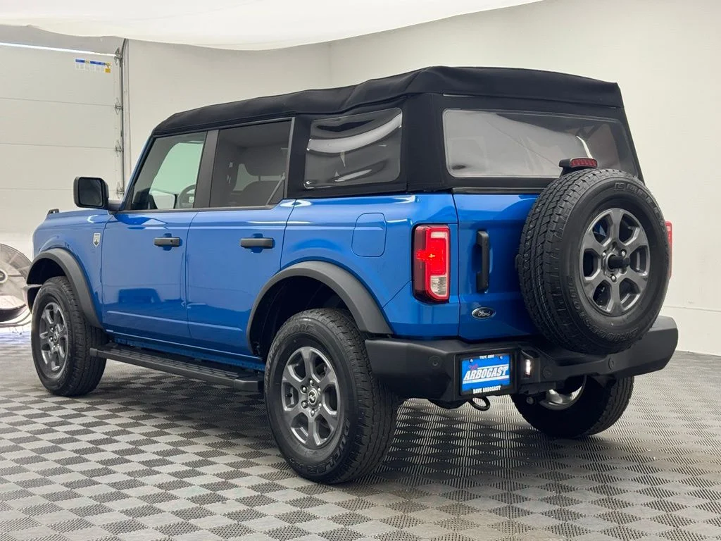 Used 2024 Blue Metallic Ford Big Bend image 10