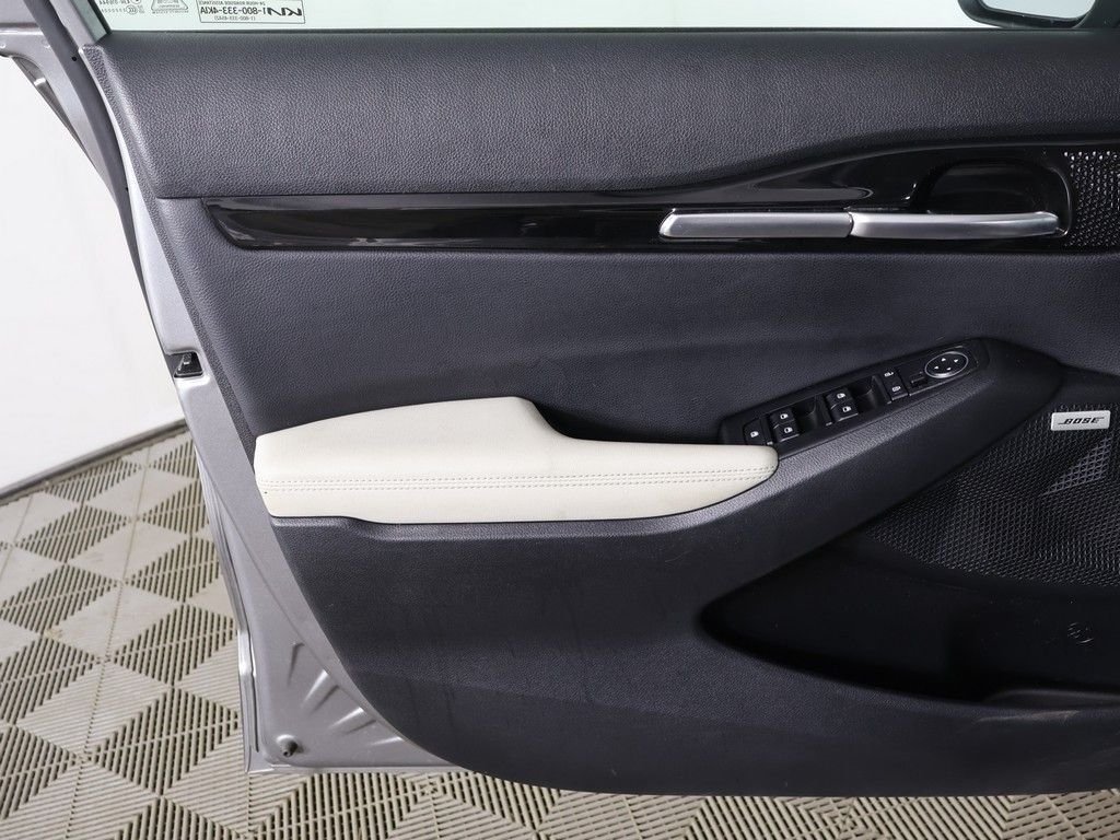 2023 Kia Seltos SX - Photo 23