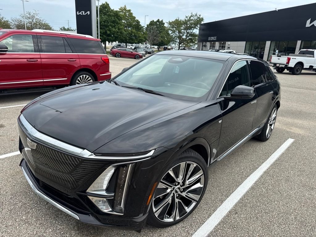 Used 2023 Black Cadillac Luxury image 2