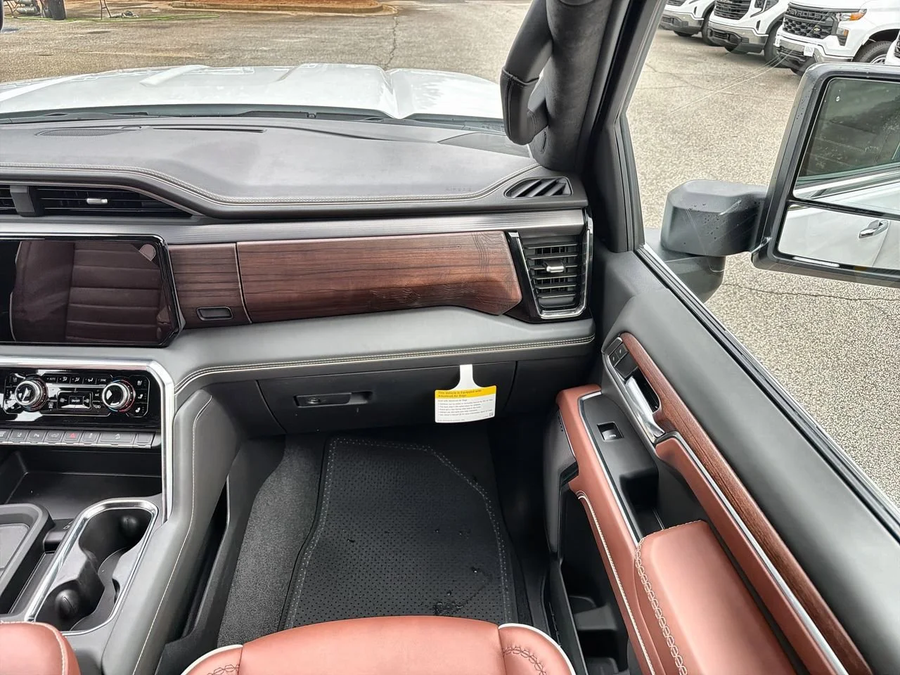 New 2026 Summit White GMC Denali Ultimate image 24