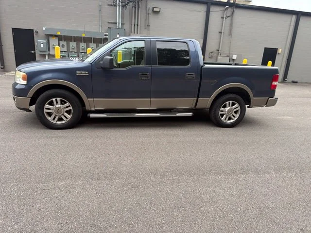 Used 2005  Ford Lariat image 4