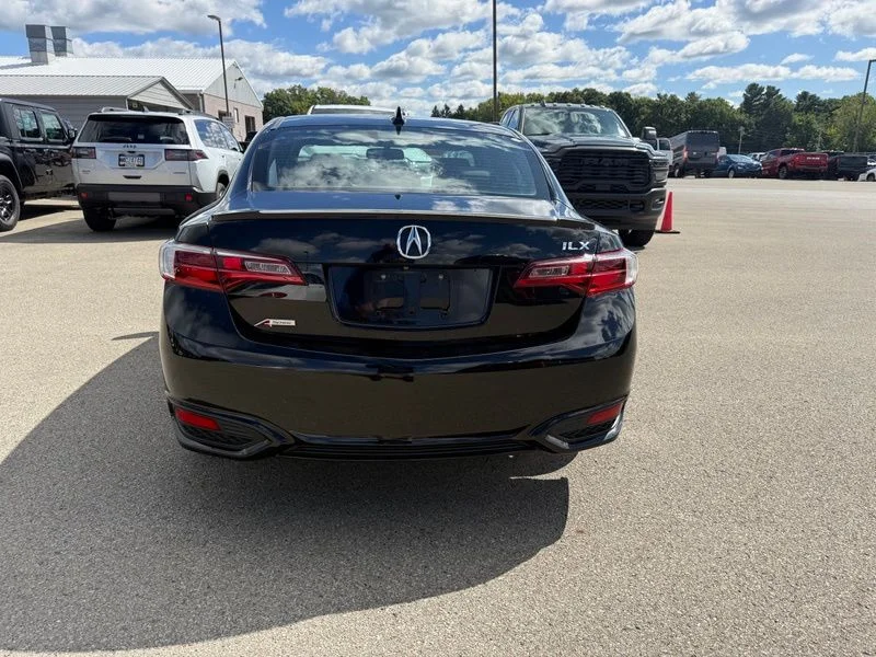 Used 2018  Acura Technology Plus and A-SPEC Packages image 19