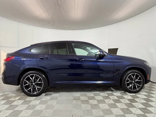 Used 2024 Tanzanite Blue II Metallic BMW xDrive30i image 8