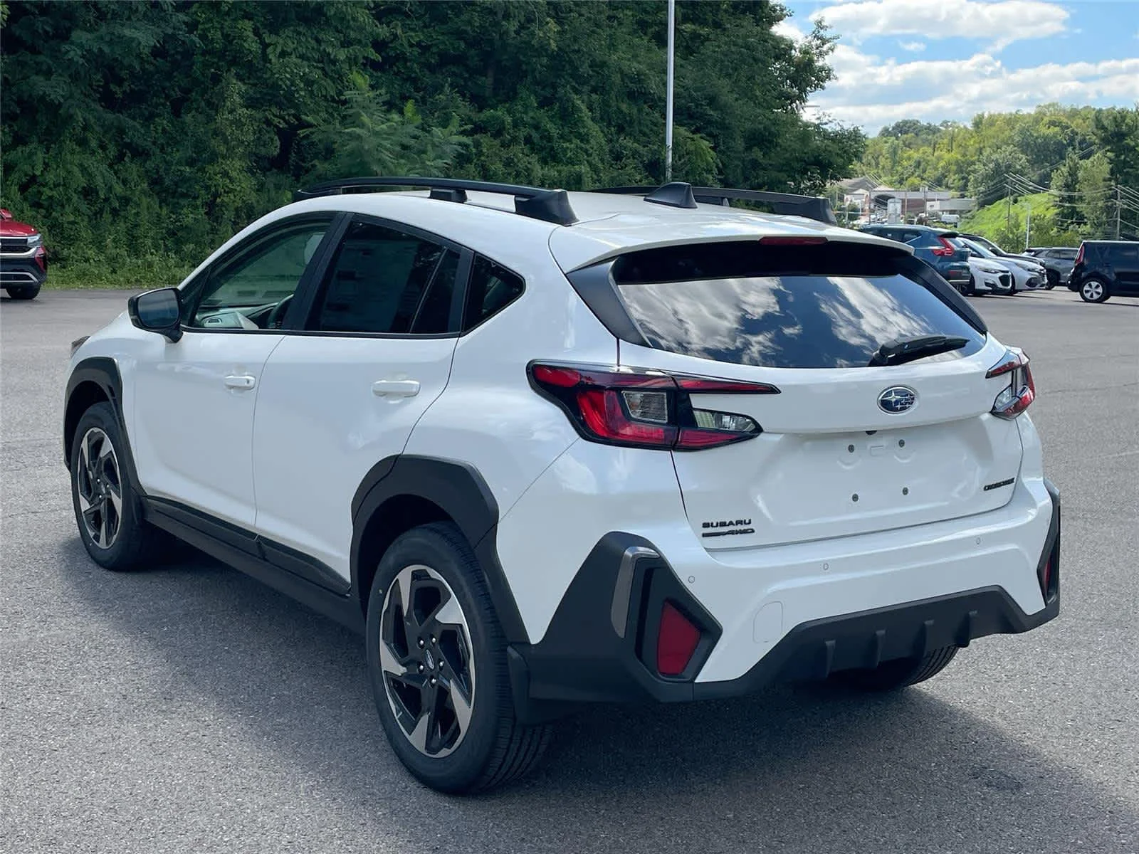 New 2026 CRYSTAL WHITE PEARL Subaru Limited image 3