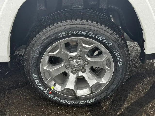 New 2026 Bright White Clear-Coat Exterior Paint RAM BIG HORN image 11