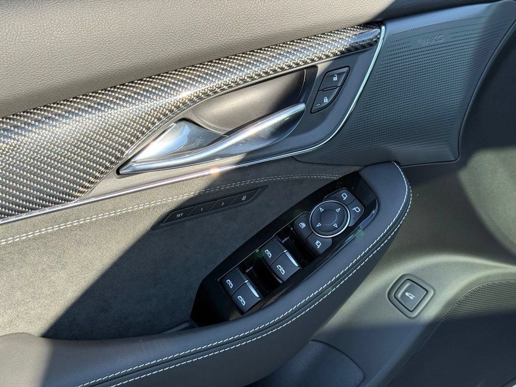 New 2026 Summit White Cadillac V-Series image 18