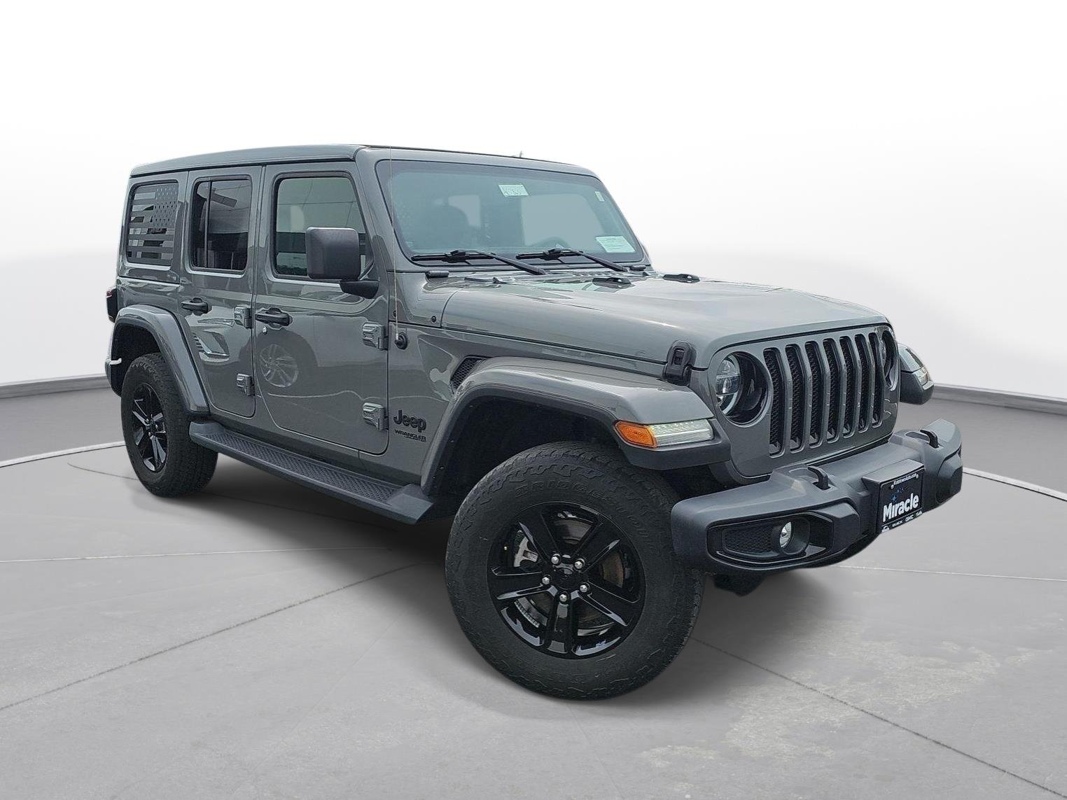 Used 2022 Sting-gray Clearc Jeep Unlimited Sahara Altitude image 3