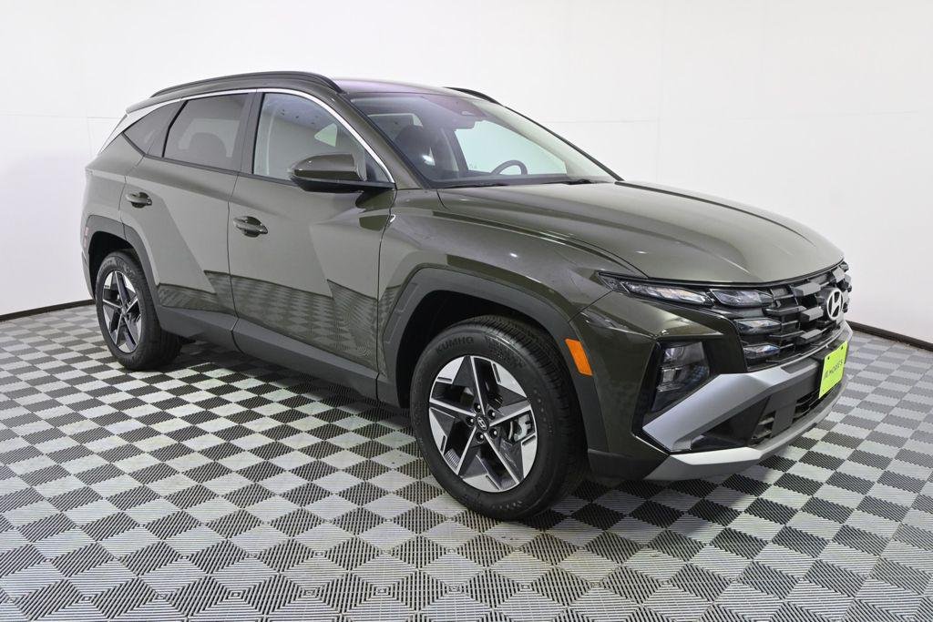 New 2026 Green Hyundai SEL AWD image 8