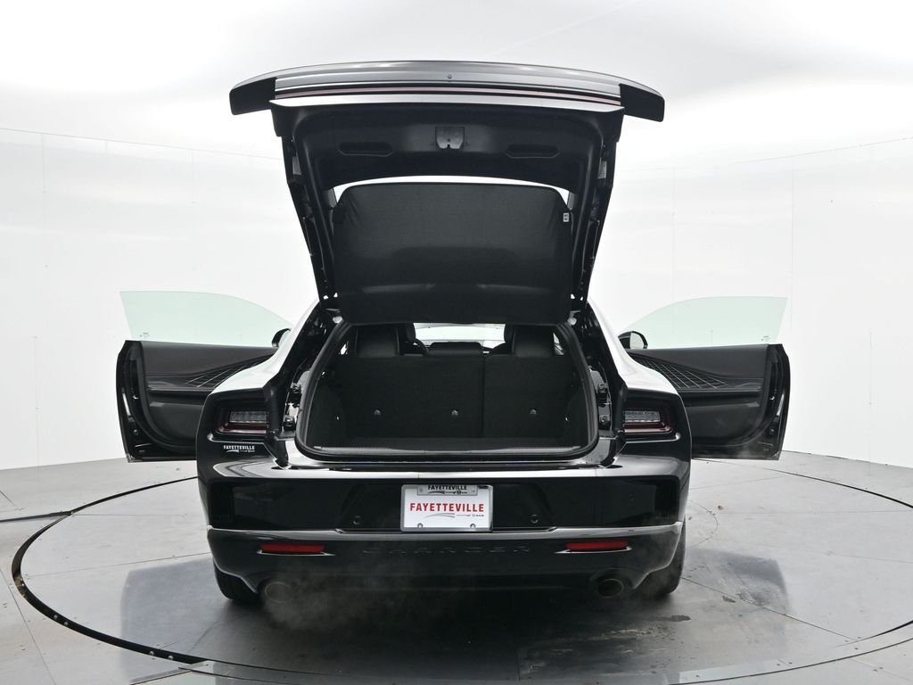 New 2026 Diamond Black Crystal Pearlcoat Dodge Scat Pack image 45