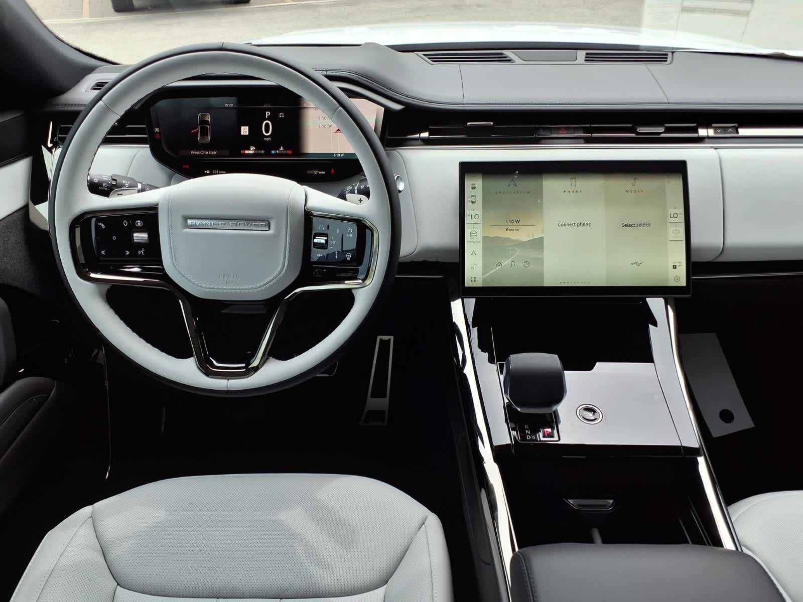New 2026 Fuji White Land Rover Dynamic SE image 18