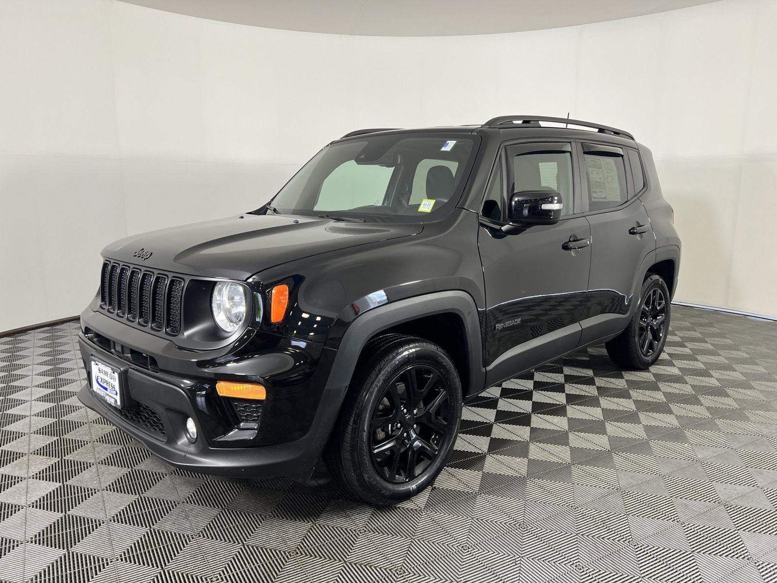 Used 2022 Black Clearcoat Jeep Altitude image 7