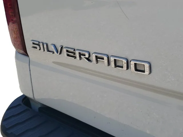 Used 2022 Summit White Chevrolet WT image 27
