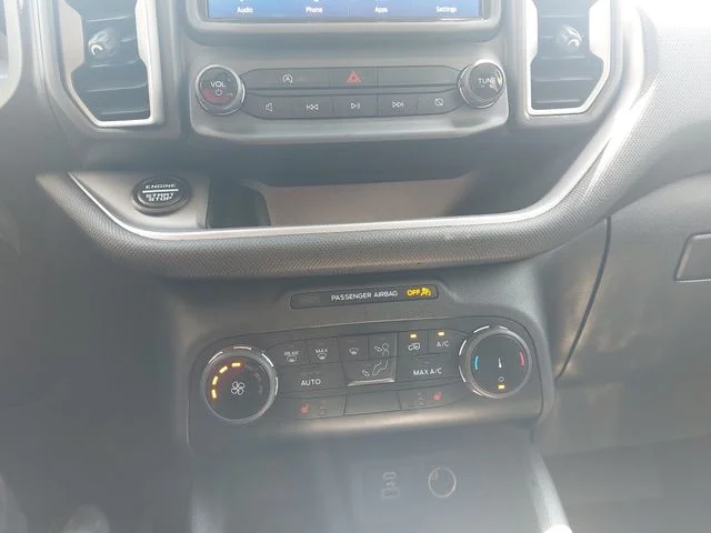 Used 2022 White Ford Big Bend image 23