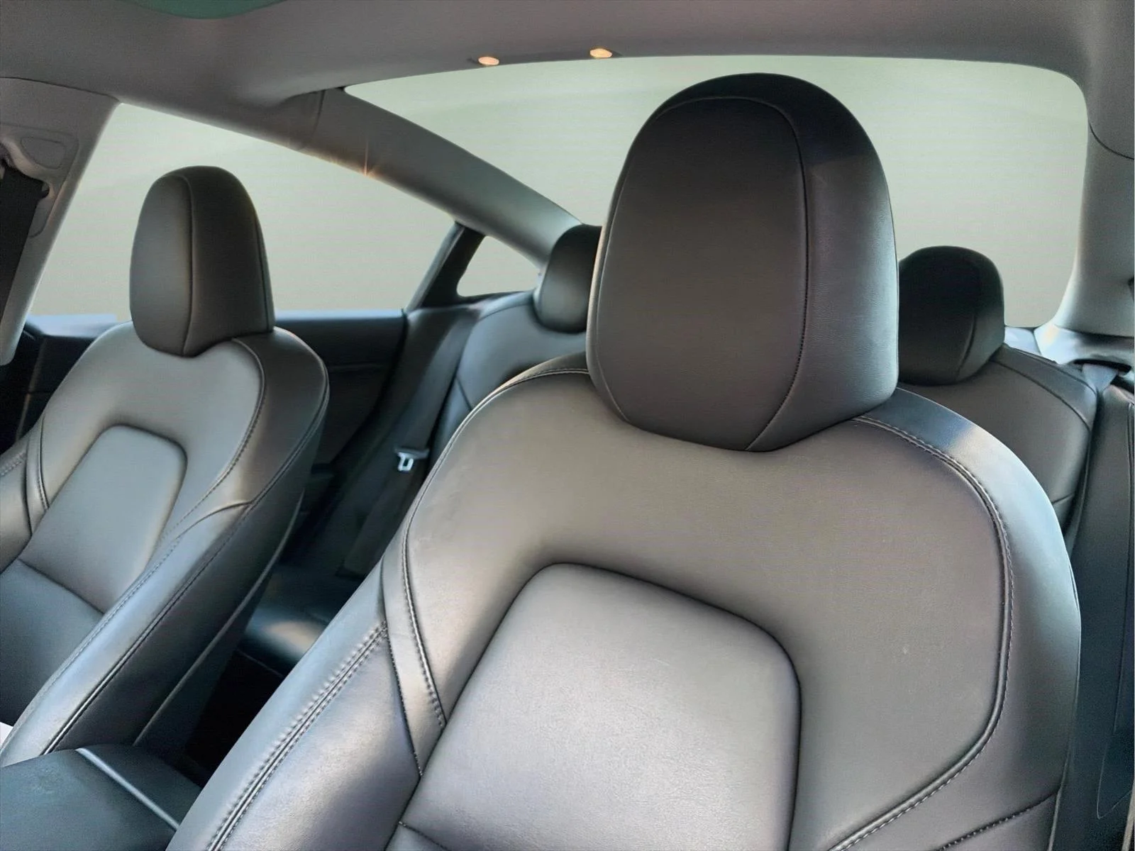 Used 2022  Tesla Long Range image 24