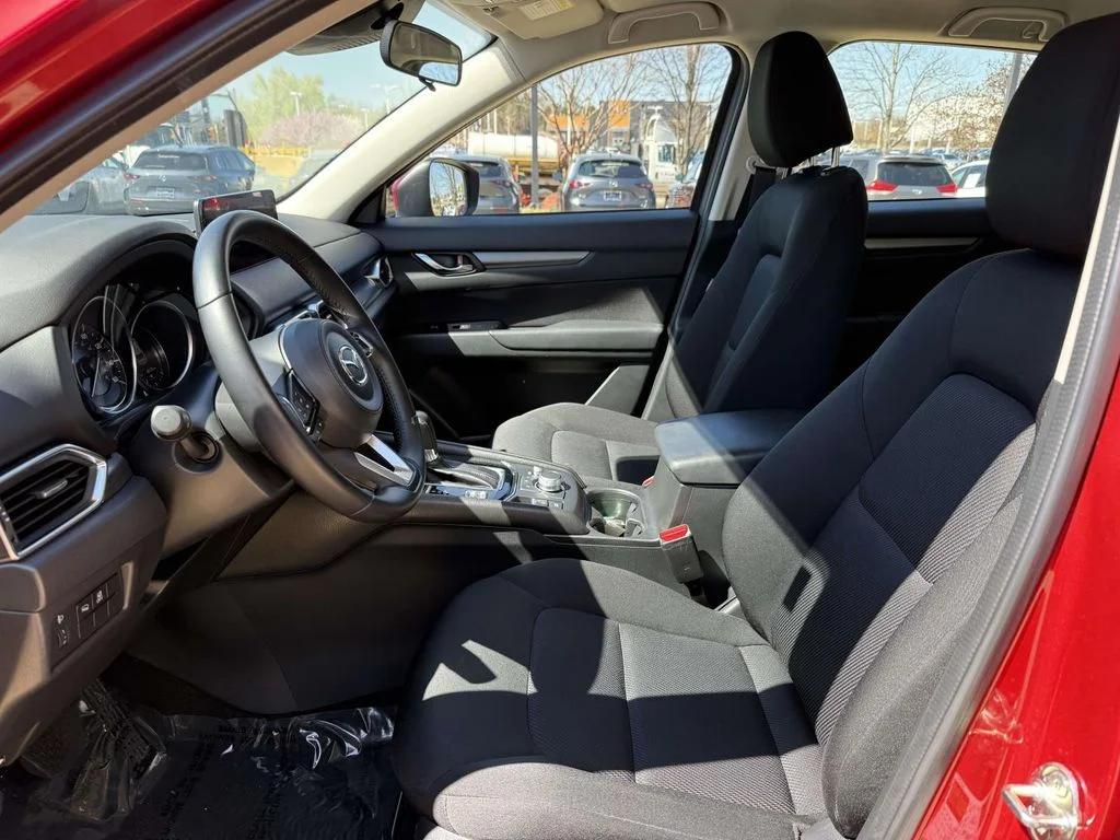 2023 Mazda CX-5 S - Photo 13