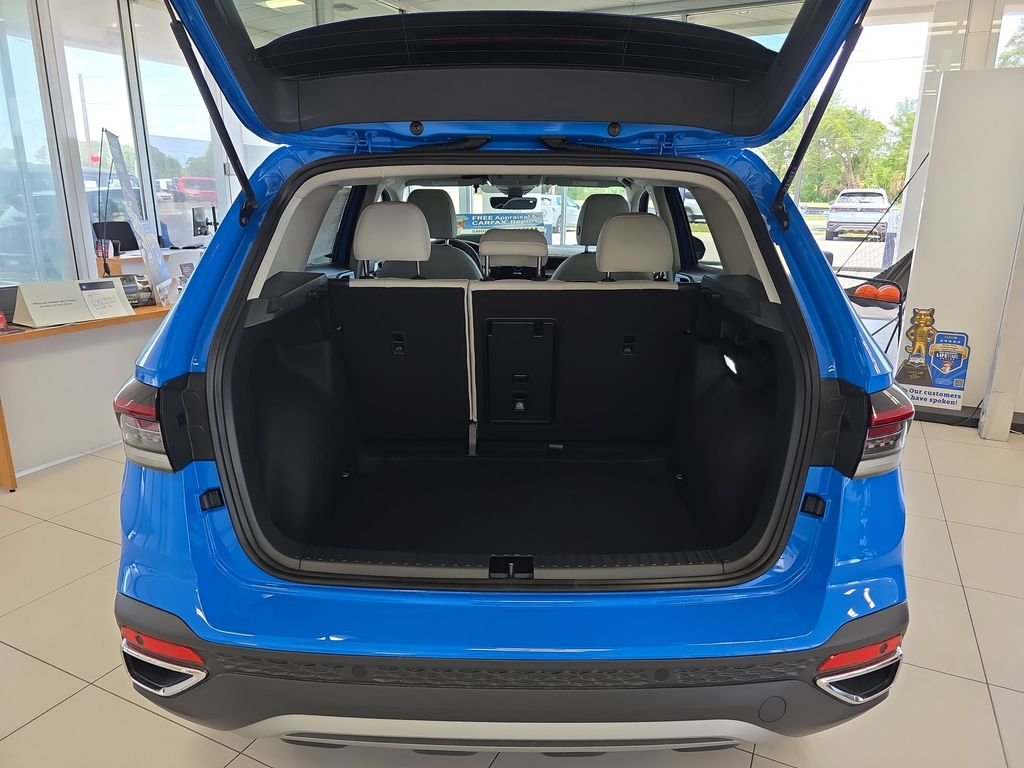 New 2026 Blue Volkswagen 1.5T SE image 29