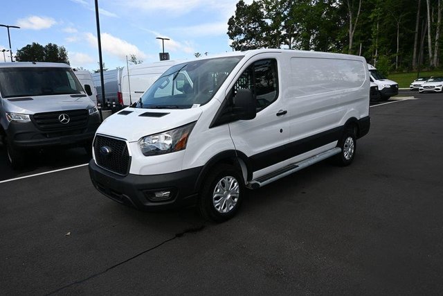2025 Ford Transit 250