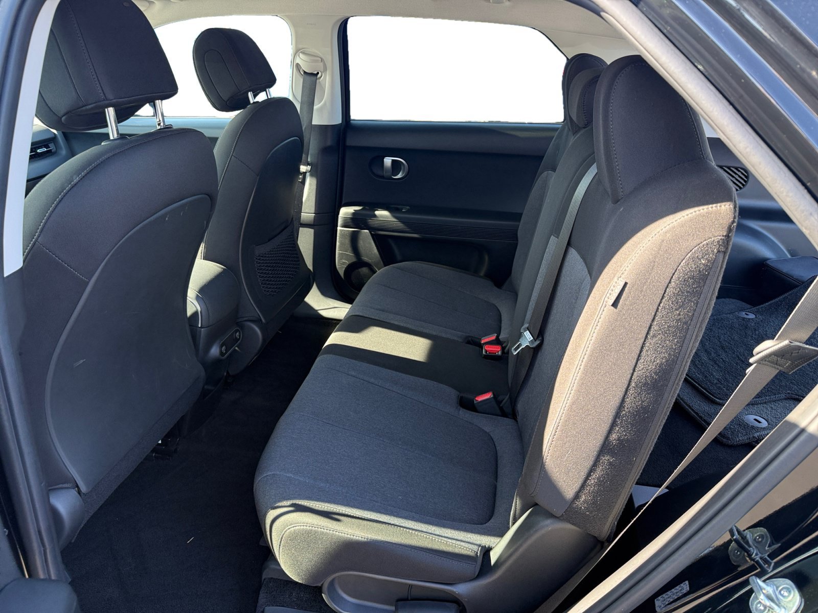 Used 2024 Abyss Black Hyundai SEL image 16
