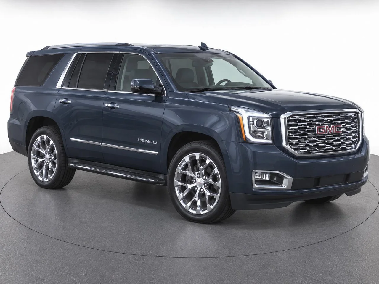Used 2020 DARK SKY METALLIC GMC Denali image 2