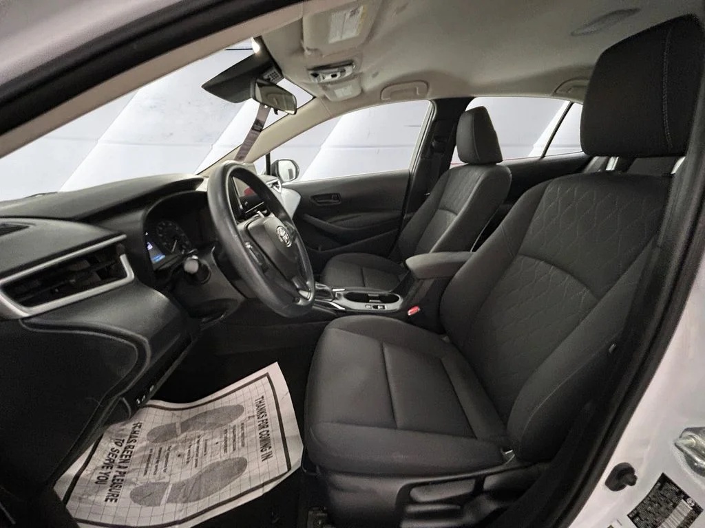 Used 2023 White Toyota LE image 7