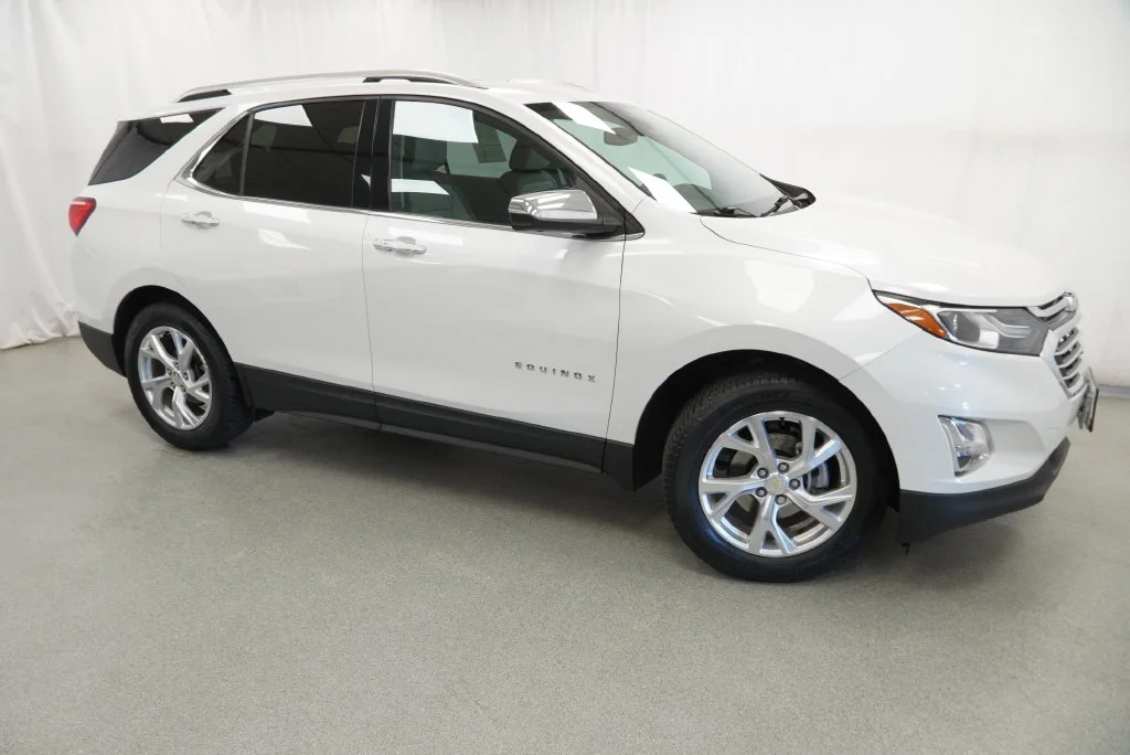 Used 2018 Beige Chevrolet Premier image 12
