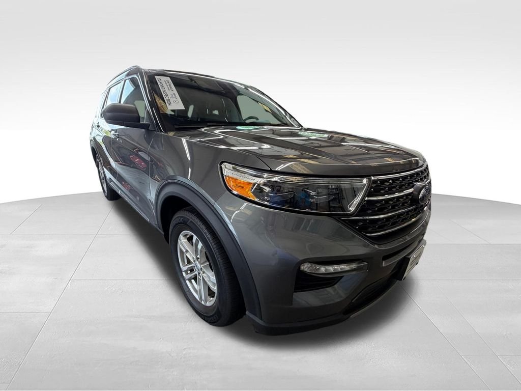 Used 2023 Gray Ford XLT image 8