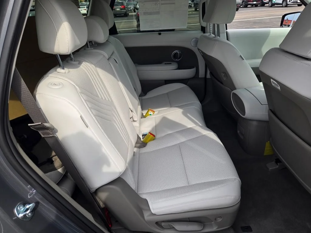 New 2026 Gray Pearl Hyundai SEL image 10