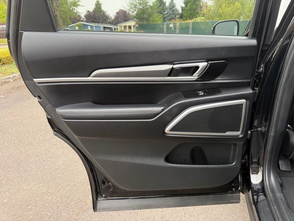 Used 2022 Ebony Black Kia LX image 29